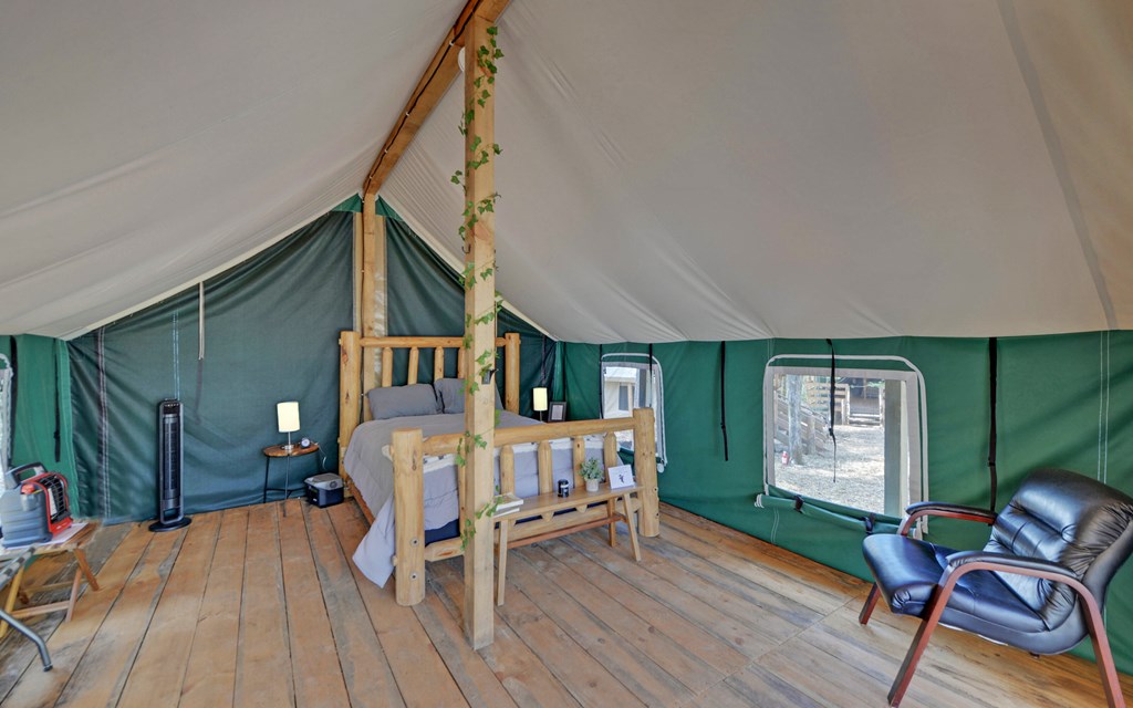 420389 Suches Residential