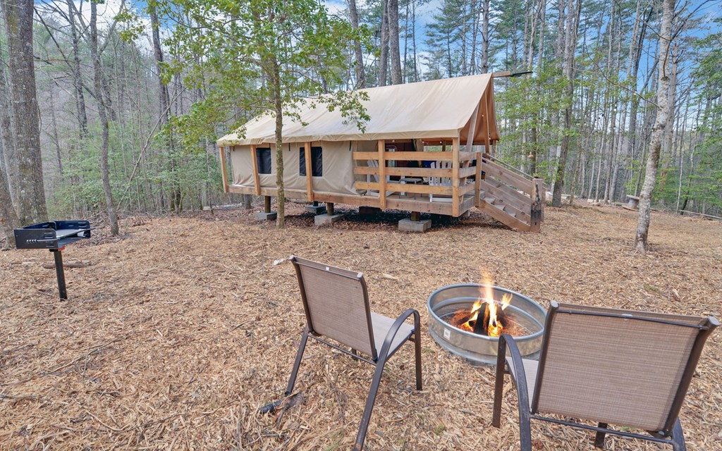 420389 Suches Residential