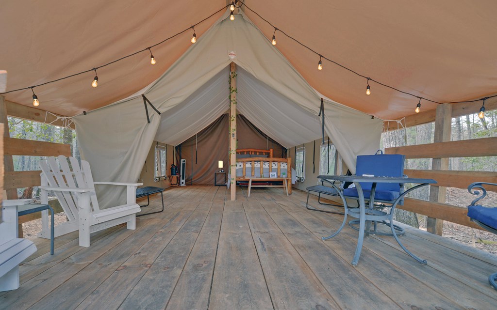 420389 Suches Residential