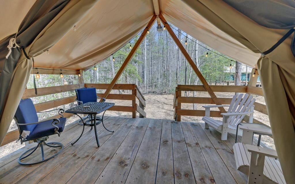 420389 Suches Residential