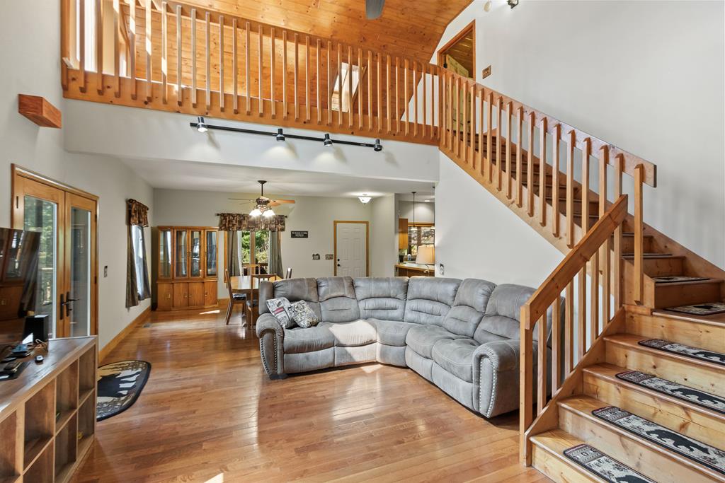 420396 Murphy Residential