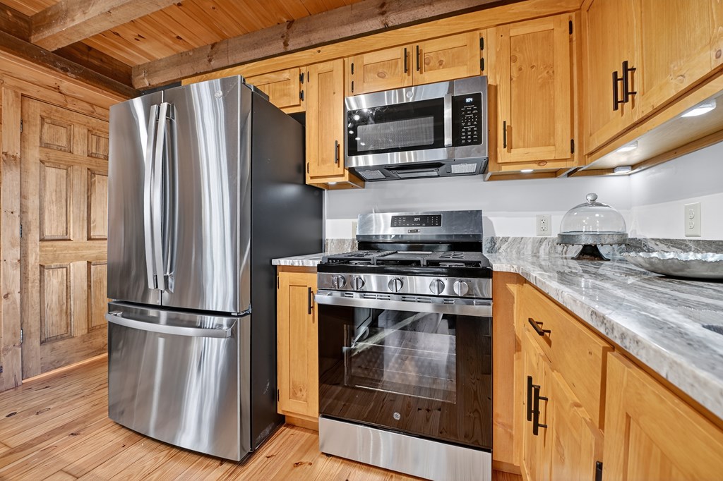 420400 Blue Ridge Residential