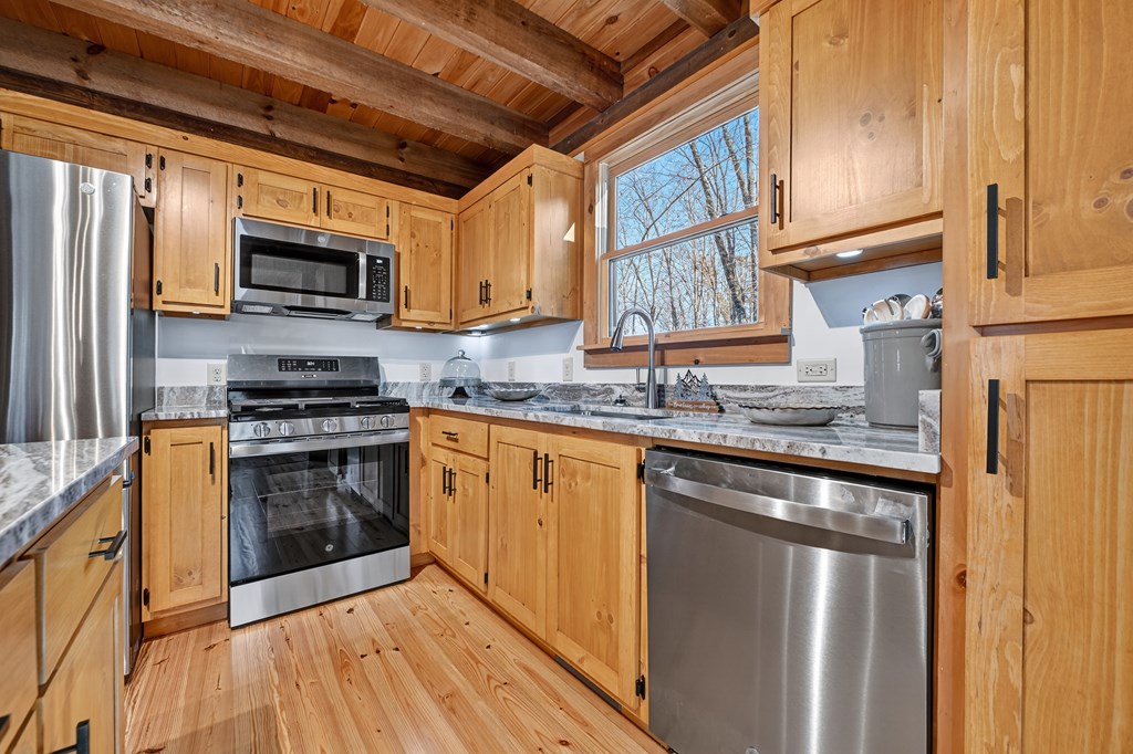 420400 Blue Ridge Residential