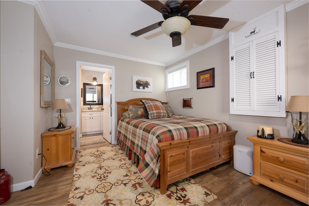 420407 Hayesville Residential