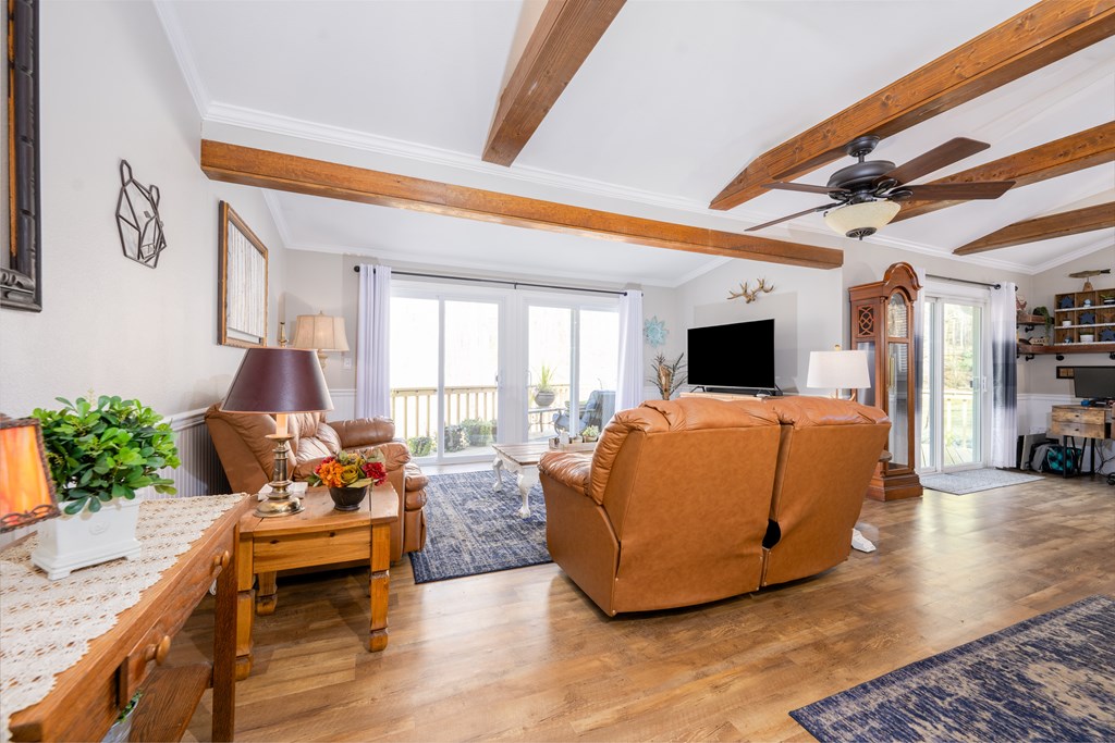 420407 Hayesville Residential