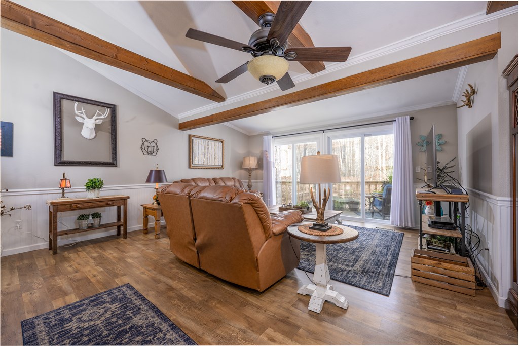 420407 Hayesville Residential