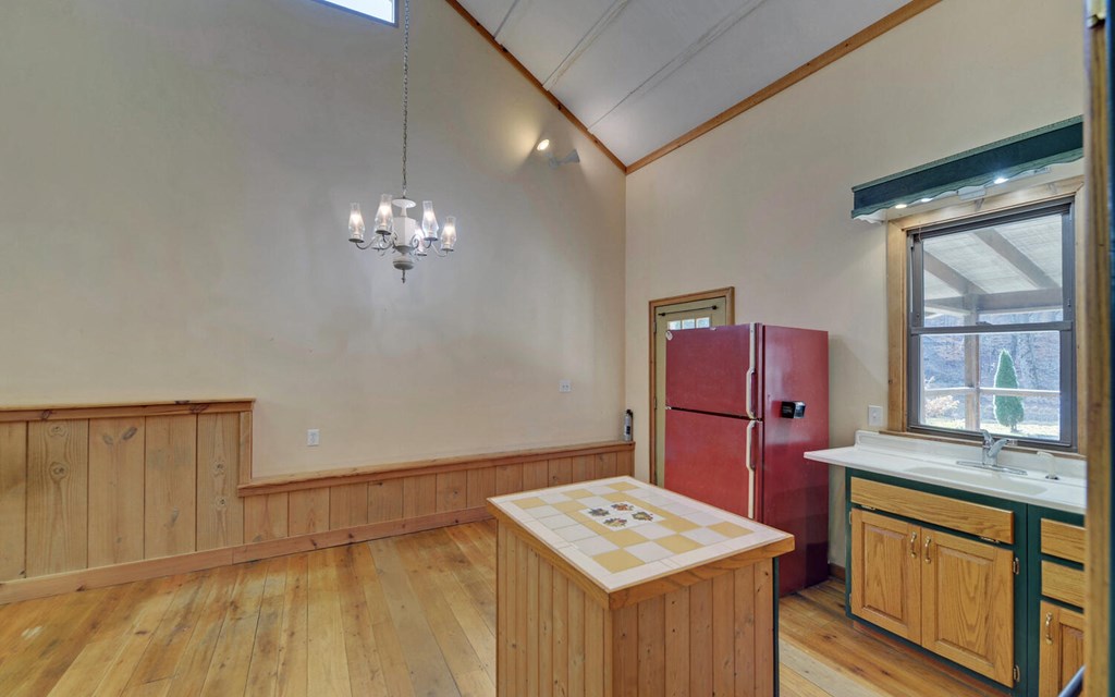 420413 Ellijay Residential