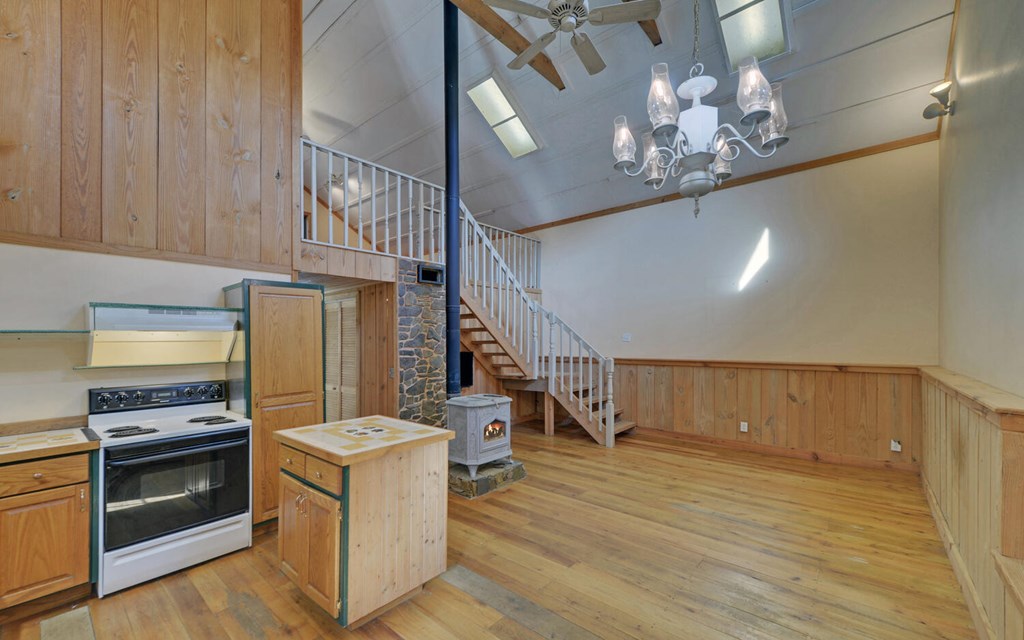 420413 Ellijay Residential