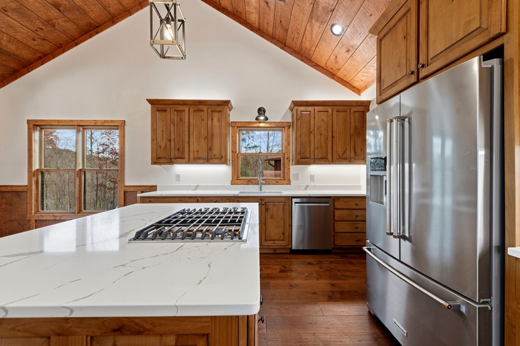 420417 Blue Ridge Residential