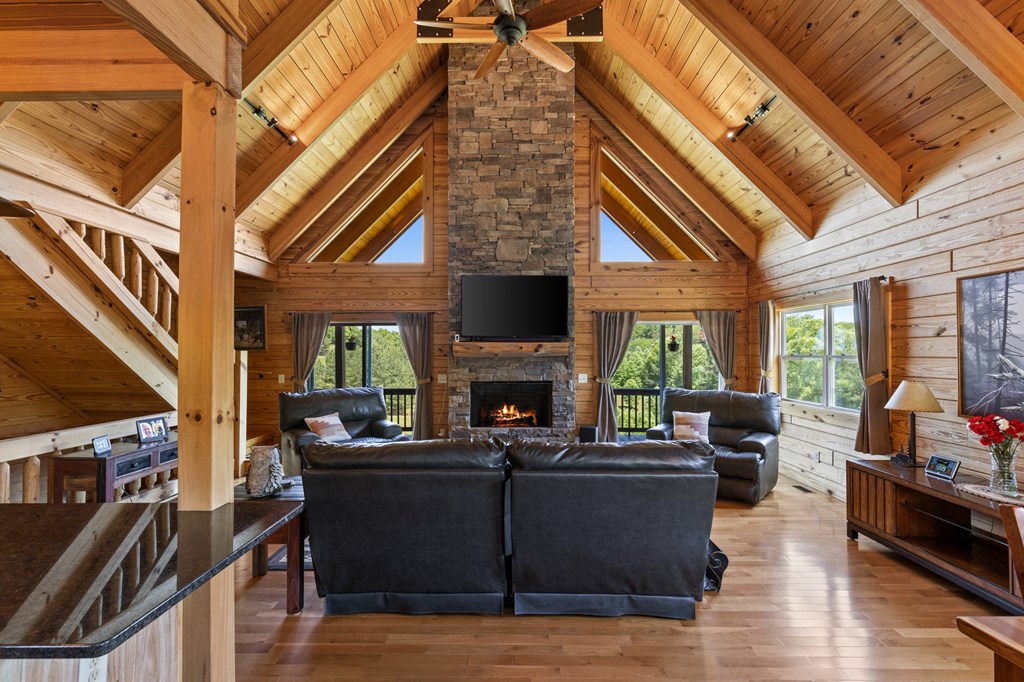 420434 Morganton Residential