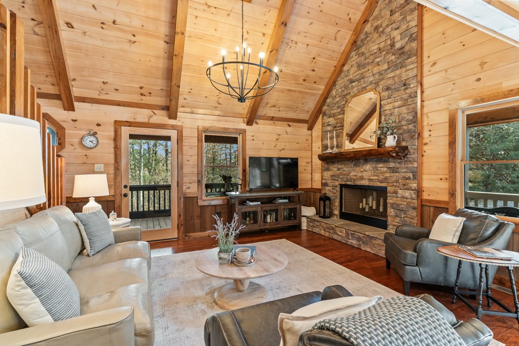 420441 Blue Ridge Residential