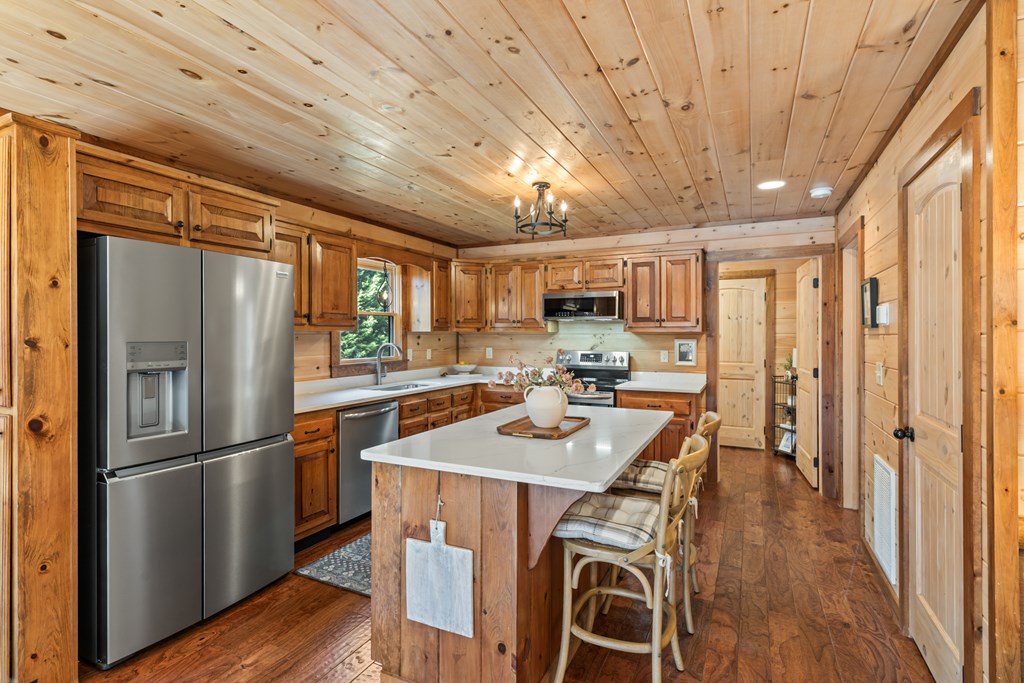 420441 Blue Ridge Residential