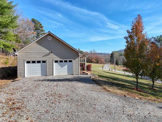 420448 Blairsville Residential