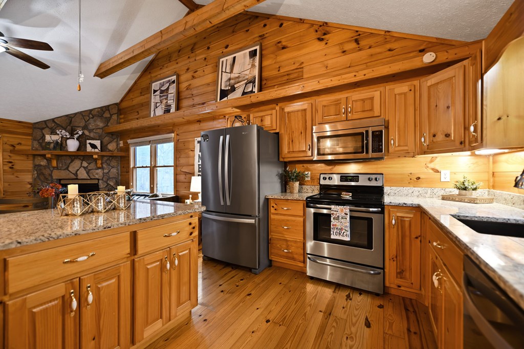 420463 Ellijay Residential