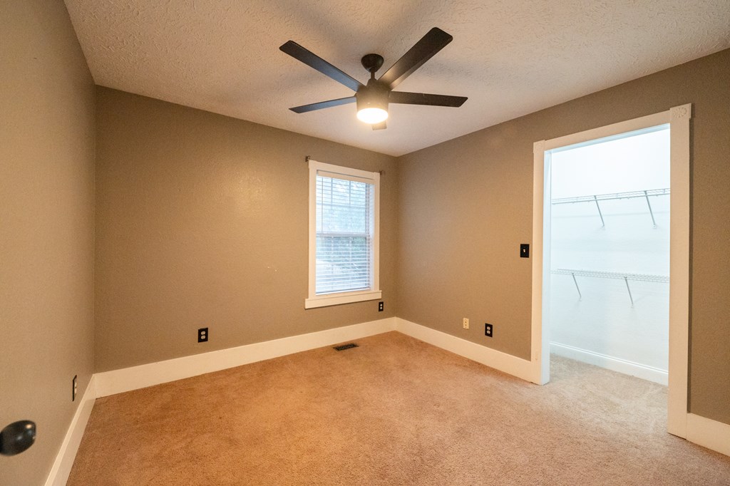 420479 LaFayette Residential