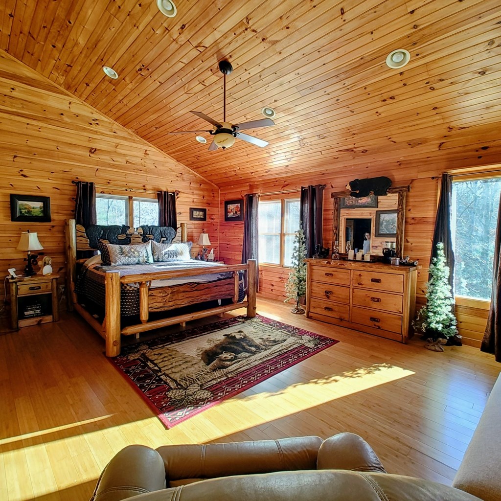 420483 Epworth Residential