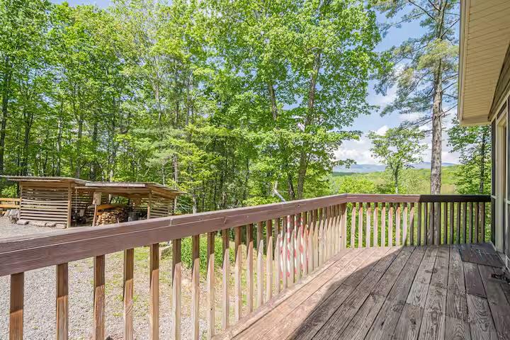 420491 Blue Ridge Residential