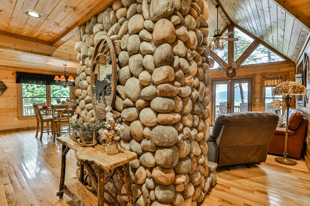 420527 Blue Ridge Residential