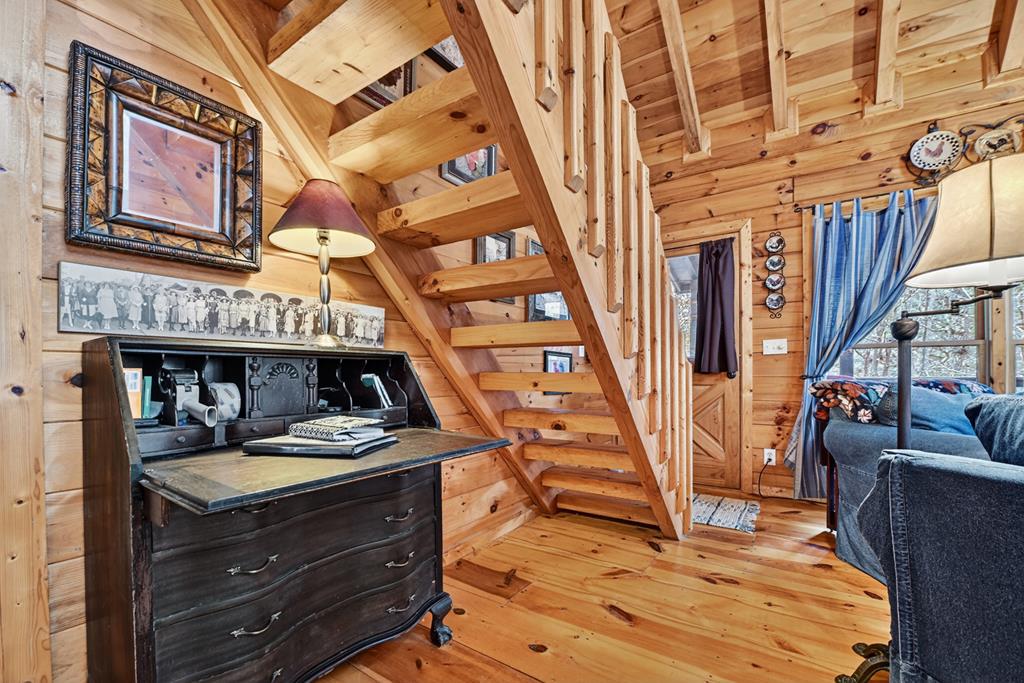 420534 Blue Ridge Residential