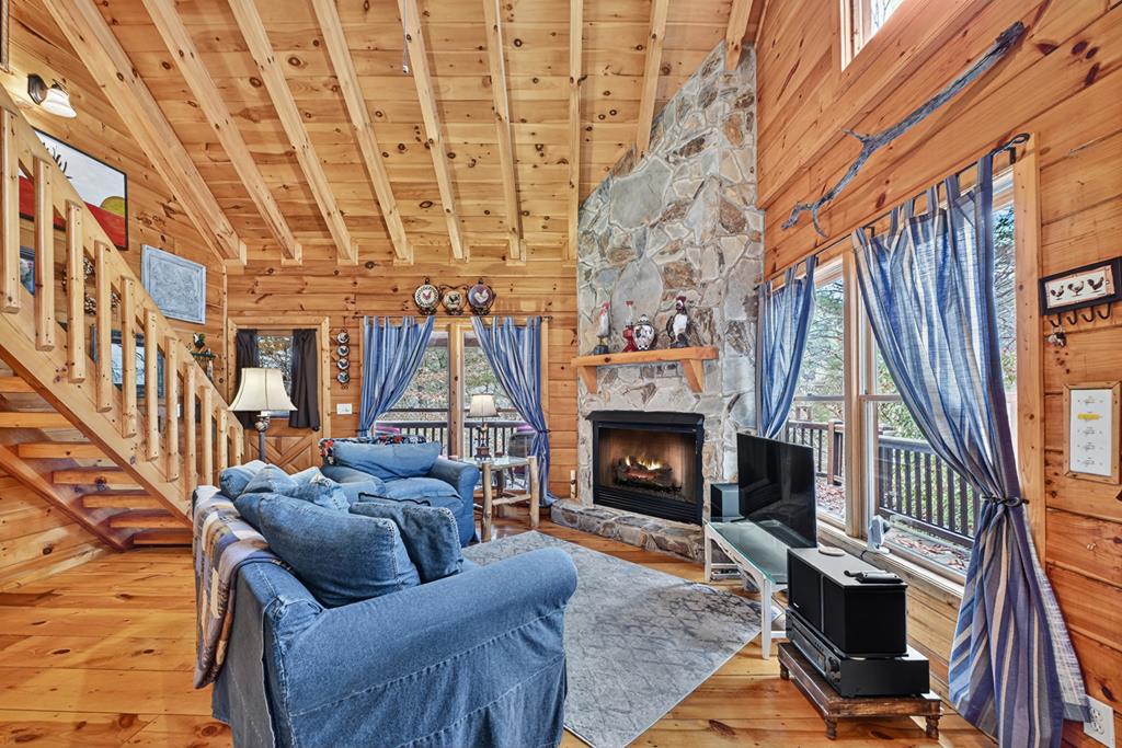 420534 Blue Ridge Residential