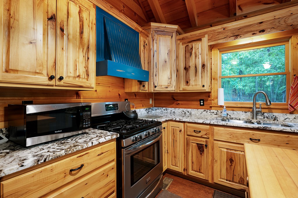 420541 Ellijay Residential