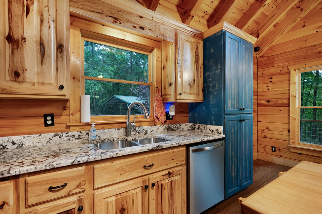 420541 Ellijay Residential