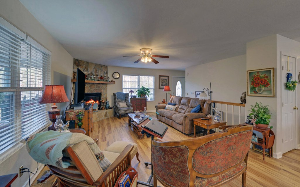 420546 Hiawassee Residential