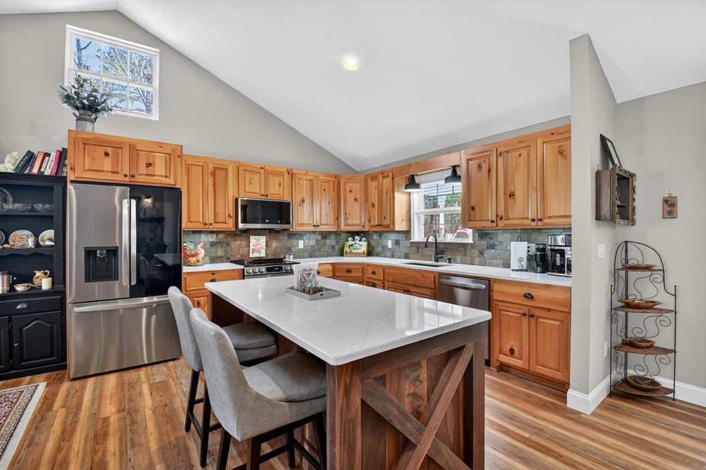 420548 Blairsville Residential