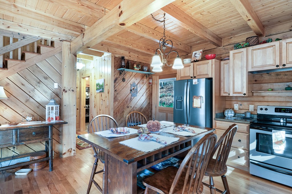 420549 Brasstown Residential