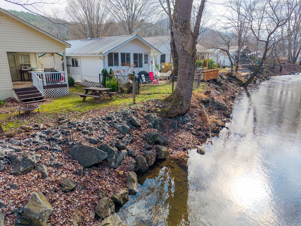 420550 Hiawassee Residential