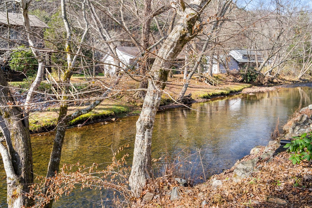 420555 Hiawassee Residential