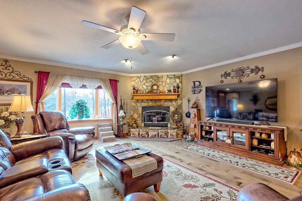 420559 Young Harris Residential