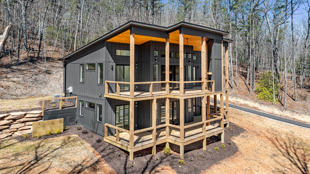 420565 Blue Ridge Residential