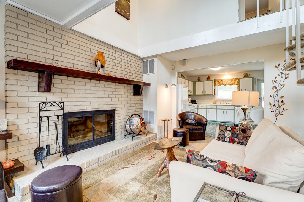 420568 Ellijay Condominium