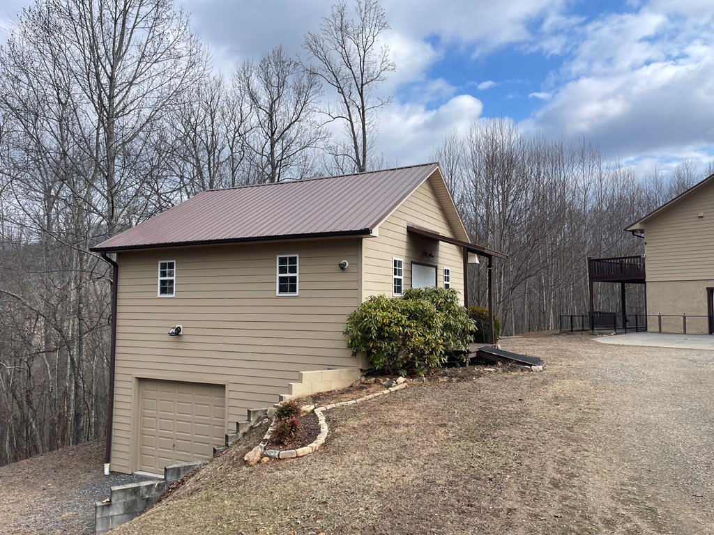 420570 Warne Residential