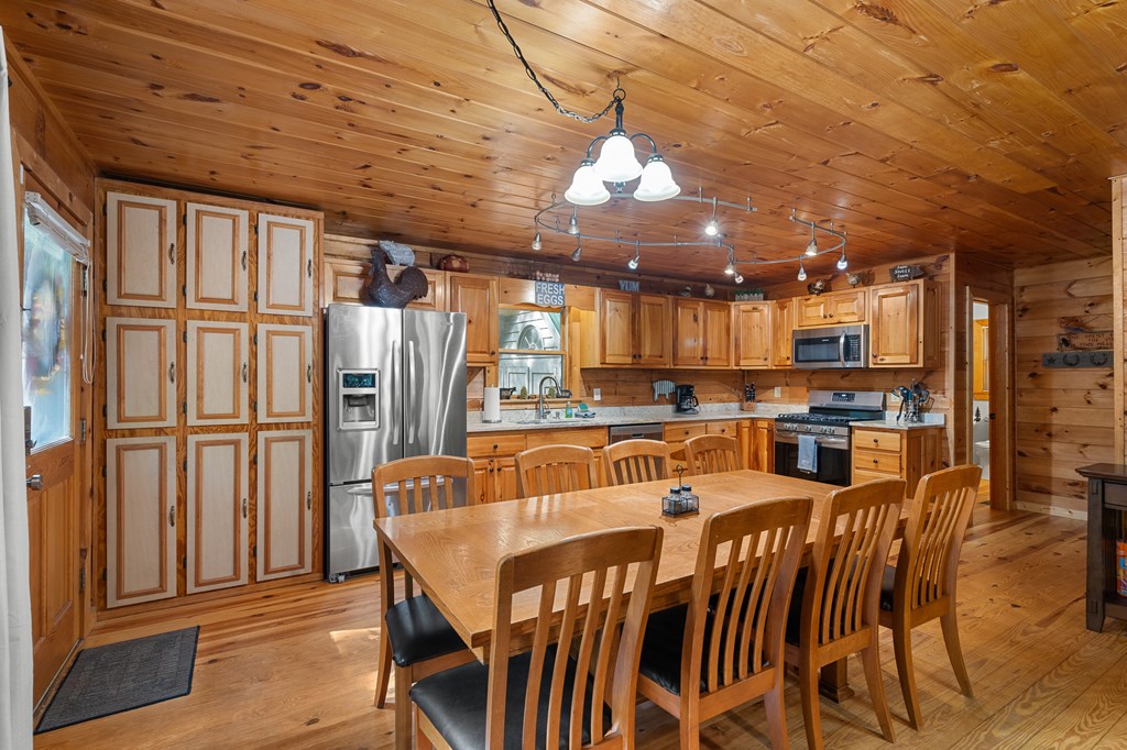 420575 Ellijay Residential