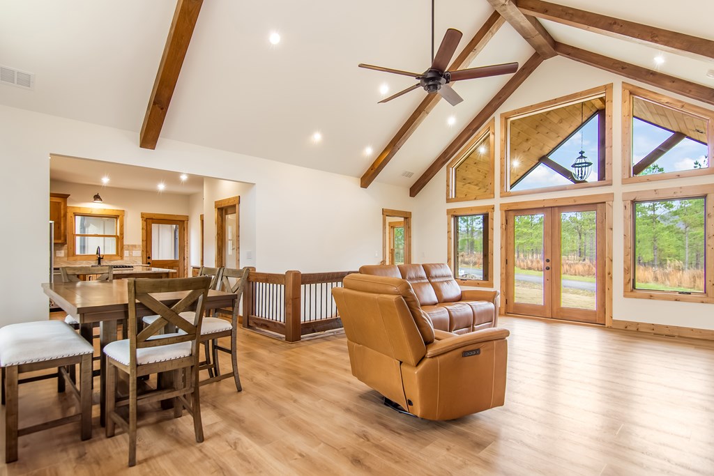 420585 Talking Rock Residential