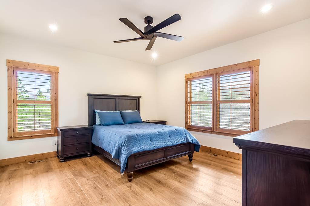 420585 Talking Rock Residential