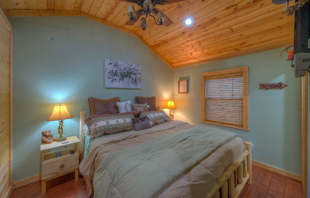 420587 Murphy Residential