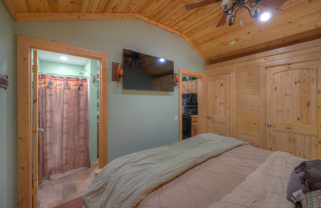 420587 Murphy Residential