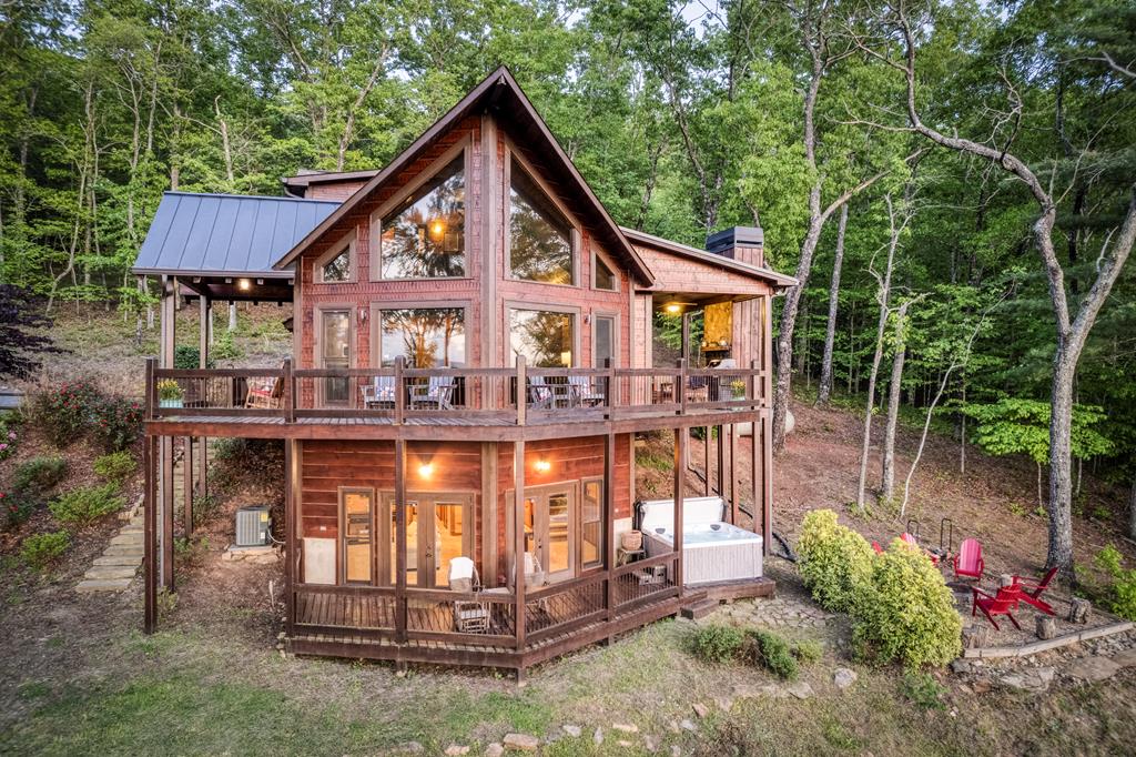 420588 Mineral Bluff 