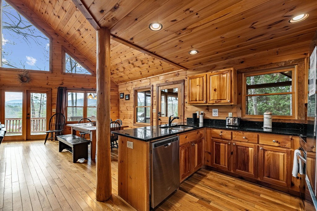 420591 Blue Ridge Residential