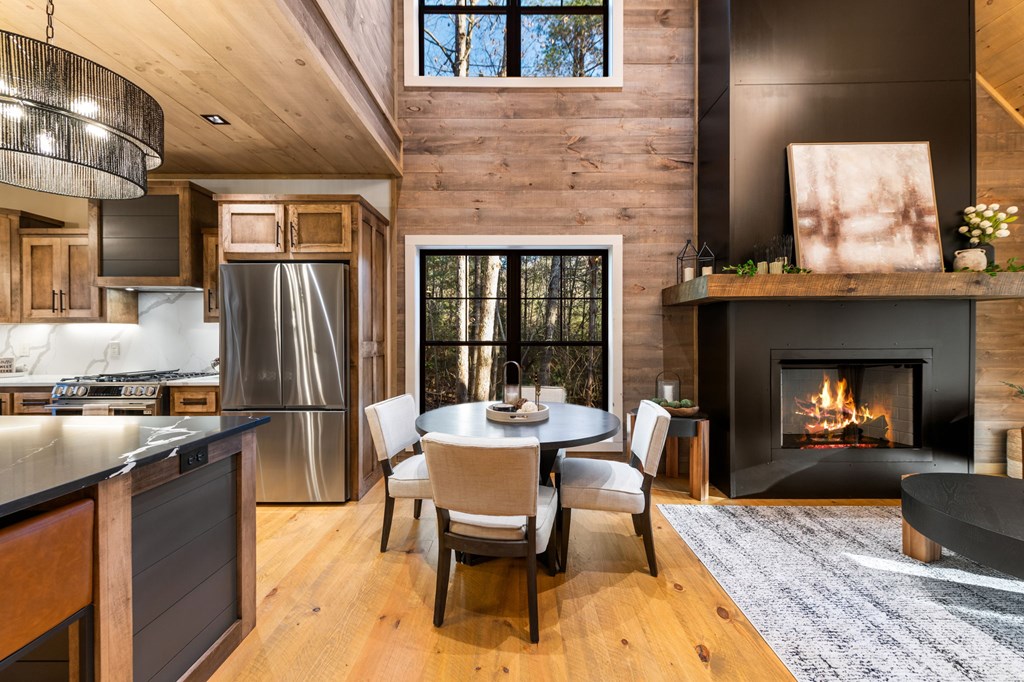 420592 Blue Ridge Residential