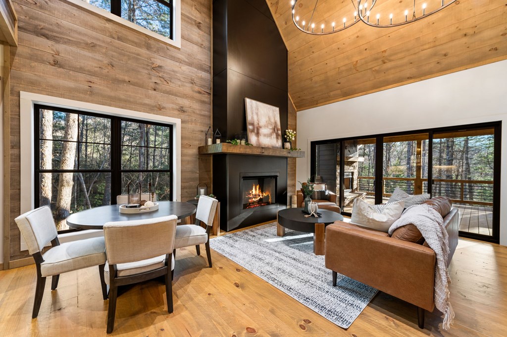 420592 Blue Ridge Residential