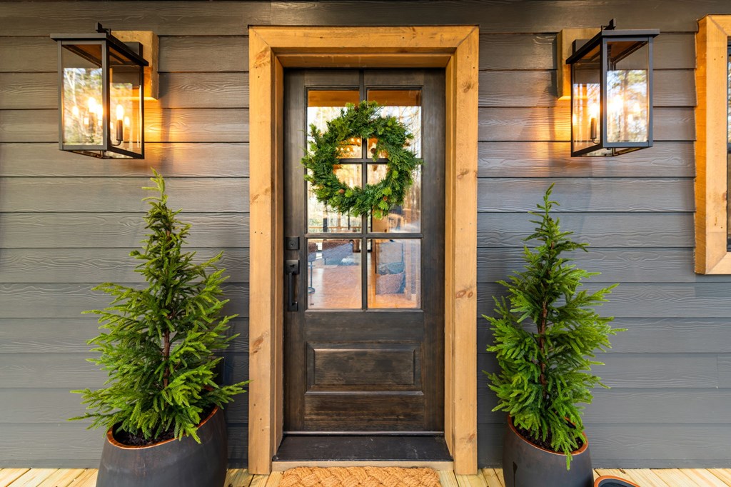 420592 Blue Ridge Residential