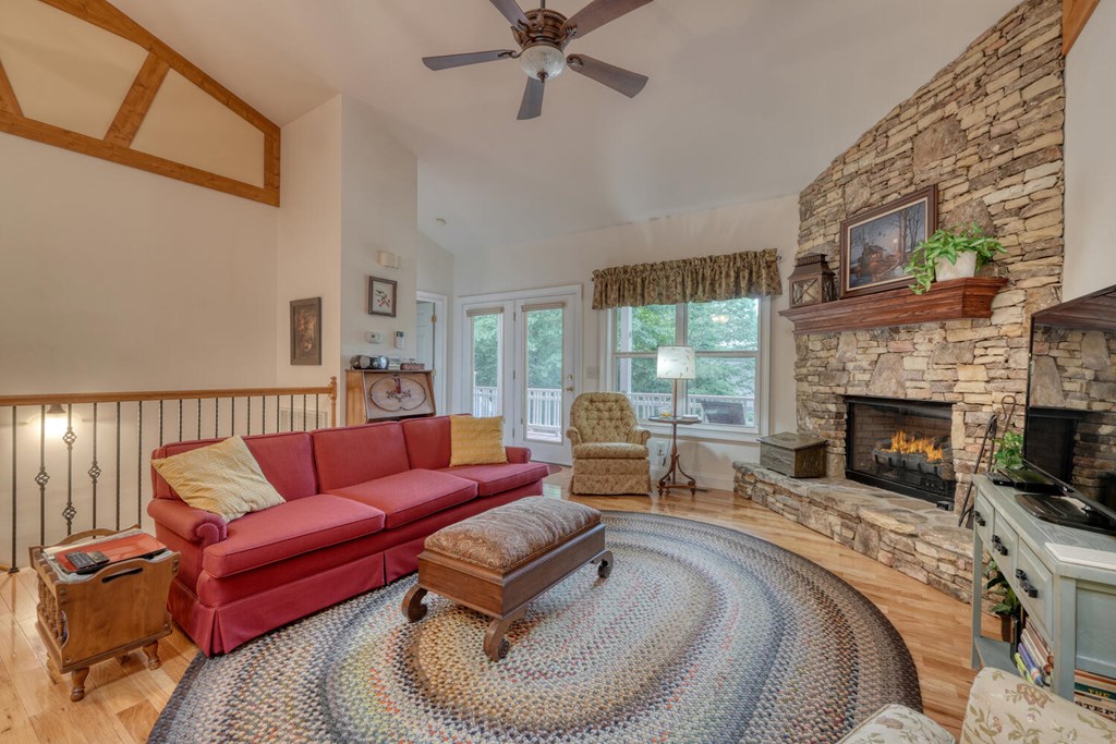 420615 Hiawassee Residential