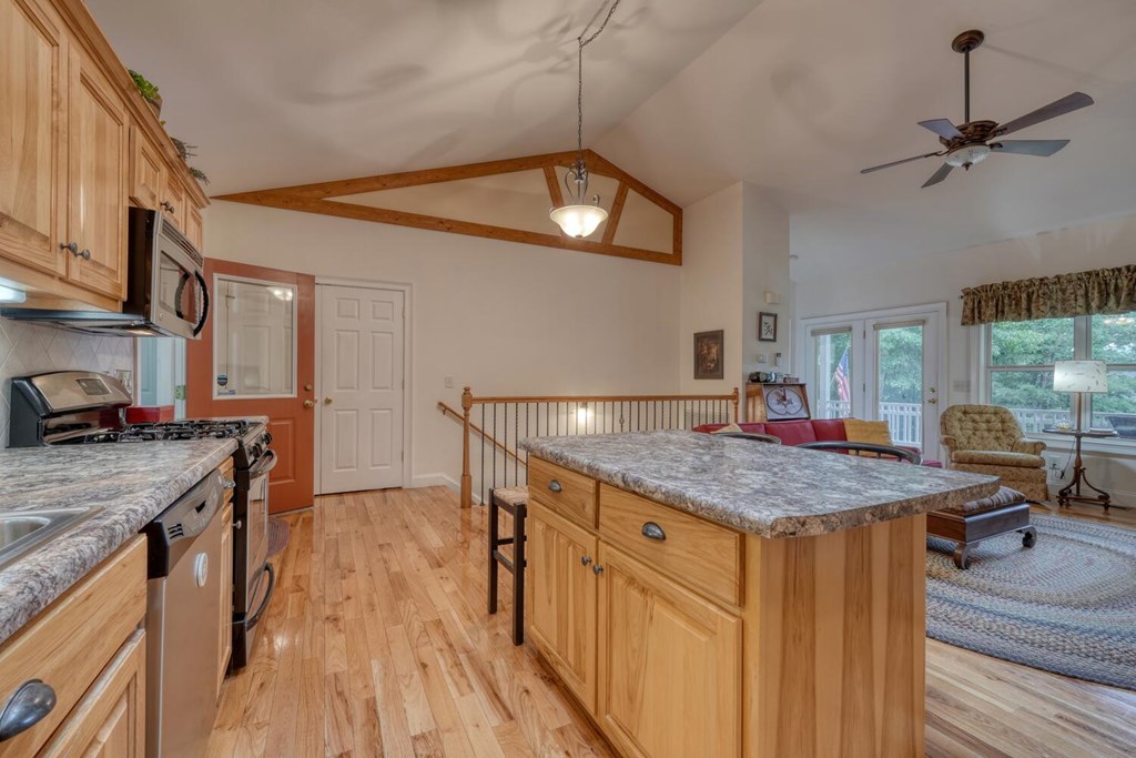 420615 Hiawassee Residential