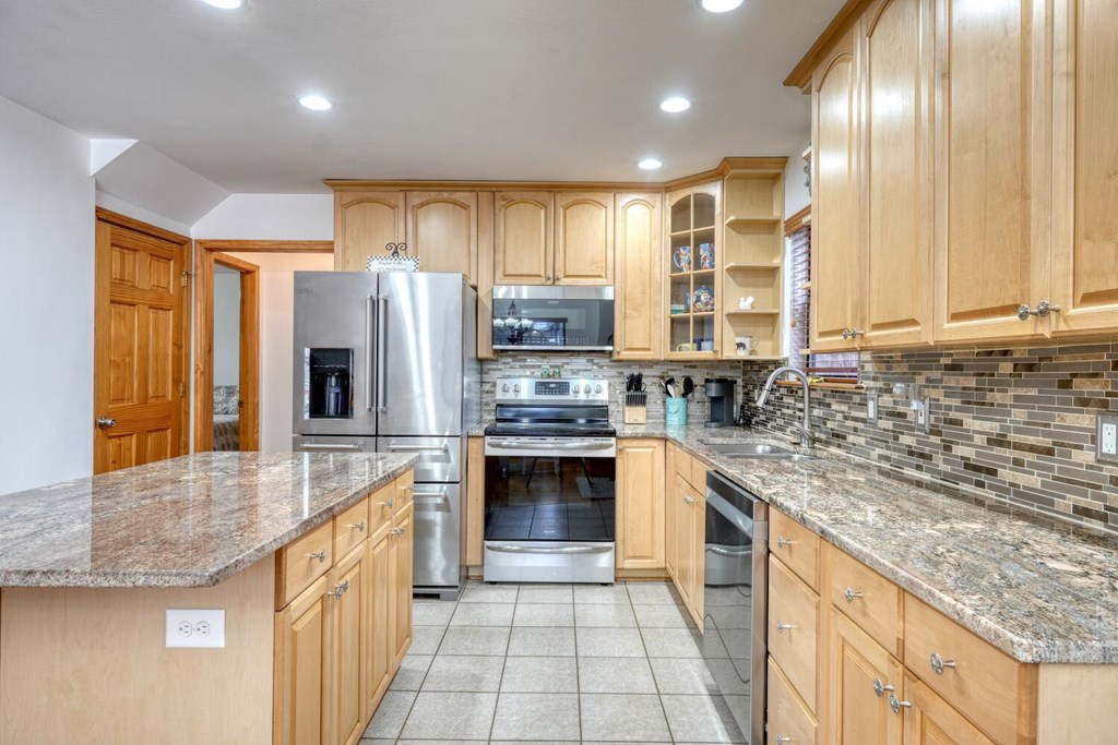 420622 Blairsville Residential