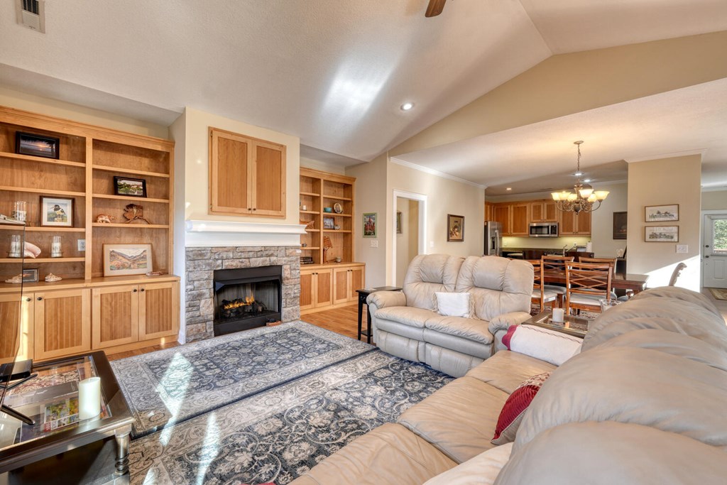 420629 Hiawassee Residential