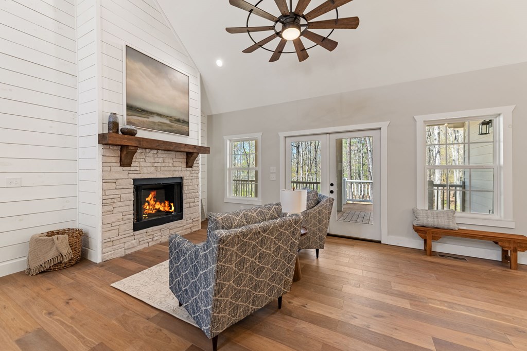 420637 Morganton Residential